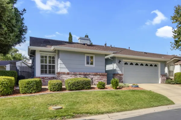 Property Slideshow image 3 of 51 | 7618 sunvaught ln, Sacramento, CA, 95828