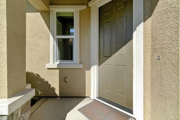 Property Slideshow image 2 of 23 | 1665 river birch st, Manteca, CA, 95336