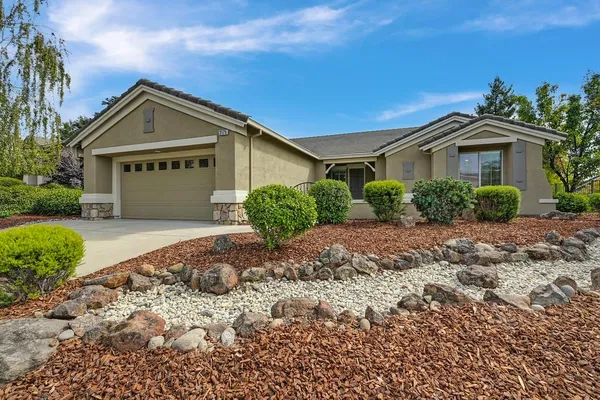 Property Slideshow image 3 of 46 | 2175 hidden hills ln, Lincoln, CA, 95648