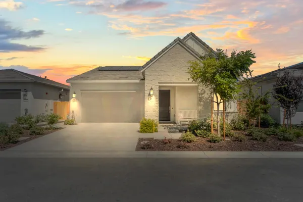 Property Slideshow image 3 of 57 | 1871 snowflower pl, Tracy, CA, 95377