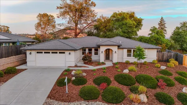 Property Slideshow image 3 of 54 | 2043 thomas dr, Jackson, CA, 95642