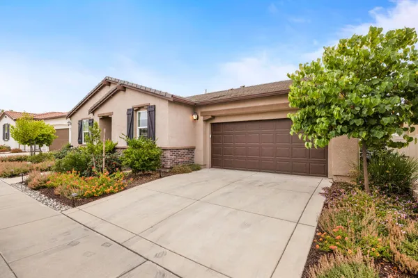 Property Slideshow image 2 of 38 | 9118 marisol ln, El Dorado Hills, CA, 95762