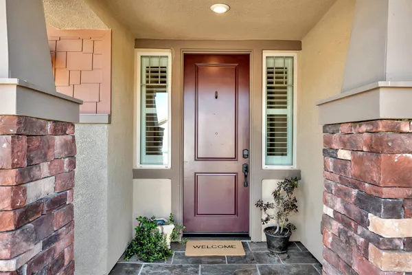 Property Slideshow image 2 of 83 | 3028 las palmas dr, El Dorado Hills, CA, 95762