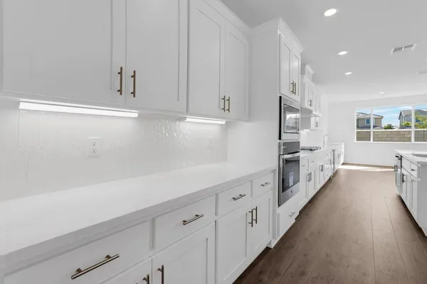 Property Slideshow image 3 of 55 | 10328 evangaline way, Elk Grove, CA, 95757