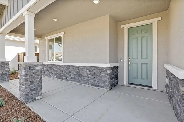 Property Slideshow image 2 of 55 | 10324 evangaline way, Elk Grove, CA, 95757