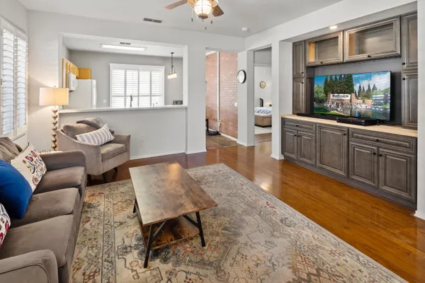 Property Slideshow image 2 of 50 | 2320 winding way, Lincoln, CA, 95648