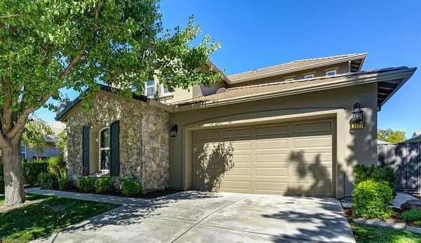 Property Slideshow image 2 of 64 | 2721 aspen valley ln, Sacramento, CA, 95835