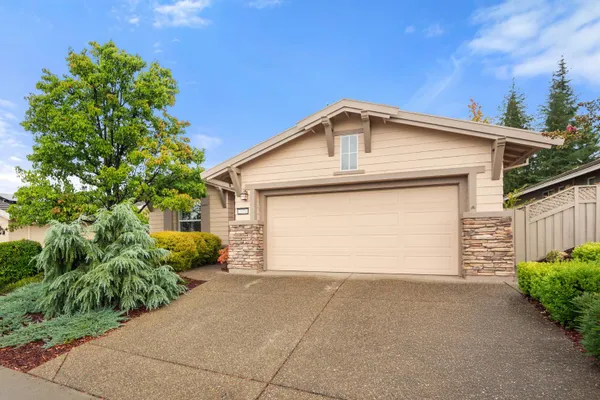 Property Slideshow image 3 of 60 | 2171 nighthawk ln, Lincoln, CA, 95648