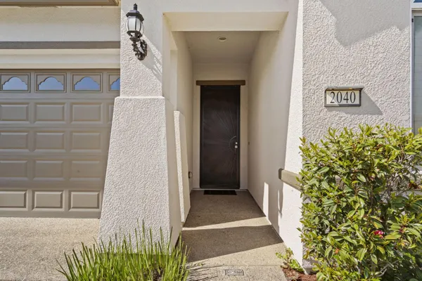 Property Slideshow image 3 of 56 | 2040 land end loop, Roseville, CA, 95747