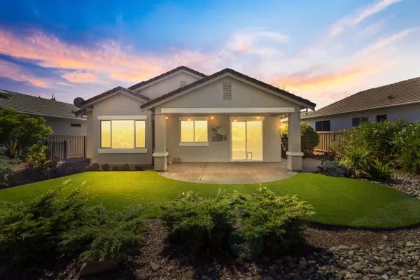 Property Slideshow image 2 of 23 | 248 saddlehorn loop, Lincoln, CA, 95648