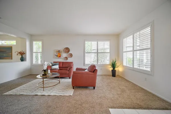 Property Slideshow image 3 of 42 | 221 silver strike ct, Roseville, CA, 95747