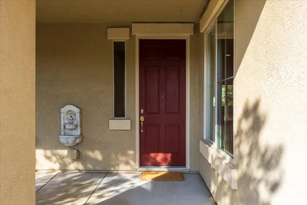 Property Slideshow image 2 of 34 | 1816 barn valley ln, Lincoln, CA, 95648