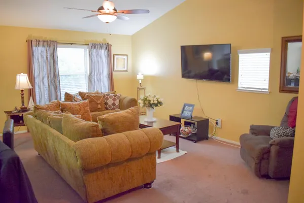 Property Slideshow image 3 of 15 | 606 village dr, Galt, CA, 95632