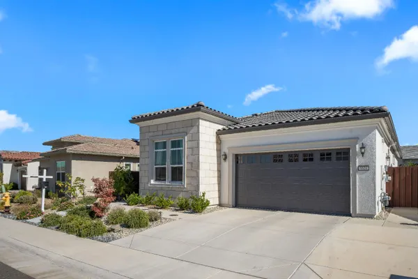 Property Slideshow image 3 of 56 | 3524 deer park dr, Folsom, CA, 95630