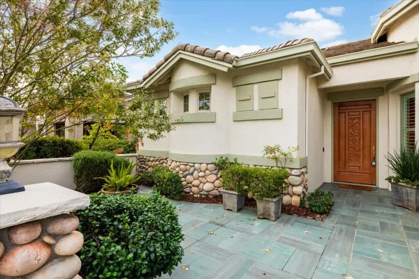 Property Slideshow image 2 of 43 | 1006 fairway valley ln, Lincoln, CA, 95648
