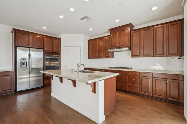 Property Slideshow image 3 of 40 | 9224 vervain way, Sacramento, CA, 95829