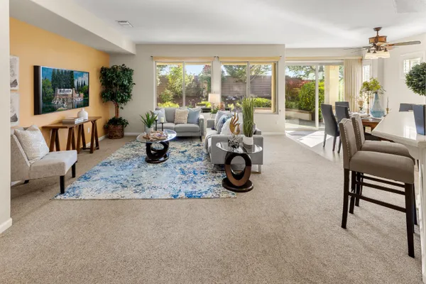 Property Slideshow image 2 of 44 | 2729 woodacre ln, Lincoln, CA, 95648