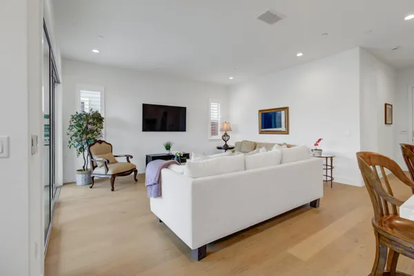 Property Slideshow image 3 of 53 | 3622 edgewood ct, Folsom, CA, 95630