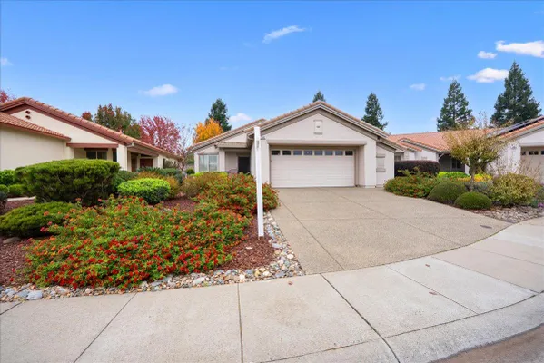 Property Slideshow image 2 of 37 | 286 lariat loop, Lincoln, CA, 95648