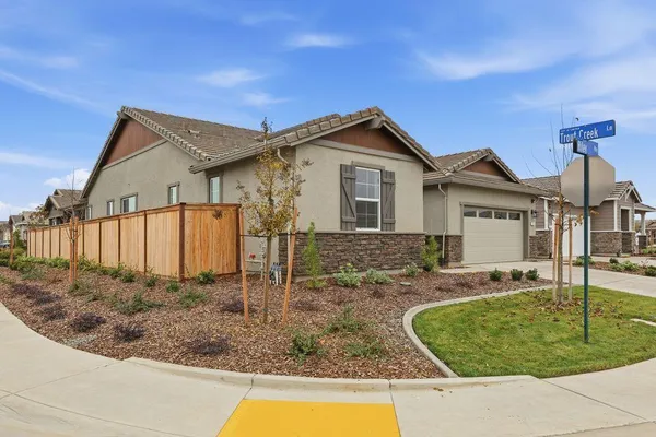 Property Slideshow image 3 of 54 | 859 riley way, Lincoln, CA, 95648