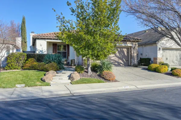 Property Slideshow image 2 of 13 | 2217 ryedale ln, Sacramento, CA, 95835