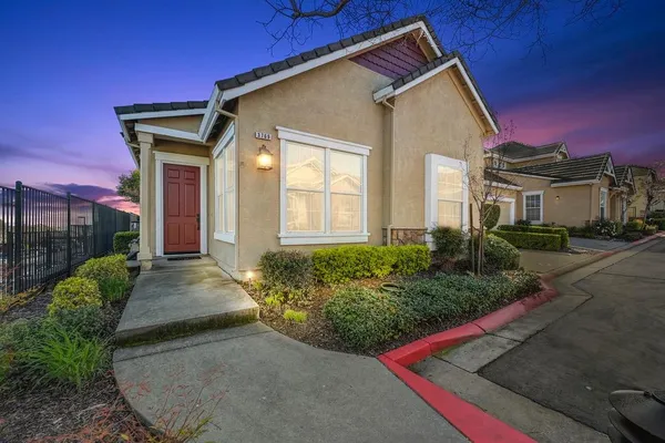 Property Slideshow image 3 of 55 | 3769 park dr, El Dorado Hills, CA, 95762