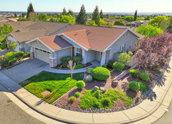 Property Slideshow image 2 of 57 | 3012 black hawk ln, Lincoln, CA, 95648