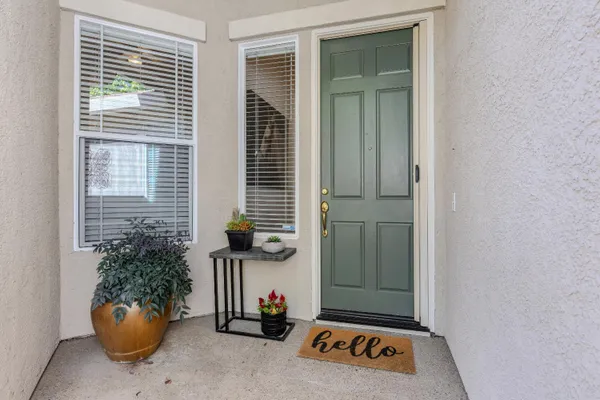 Property Slideshow image 3 of 44 | 4108 tahoe vista dr, Rocklin, CA, 95765