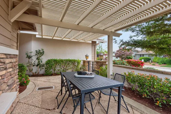 Property Slideshow image 3 of 29 | 2270 longspur loop, Lincoln, CA, 95648