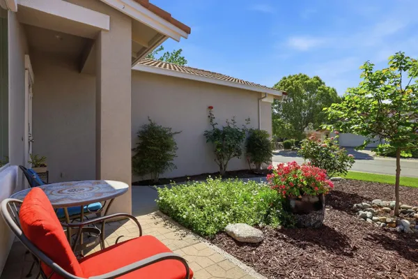 Property Slideshow image 3 of 39 | 1740 crocker ln, Lincoln, CA, 95648