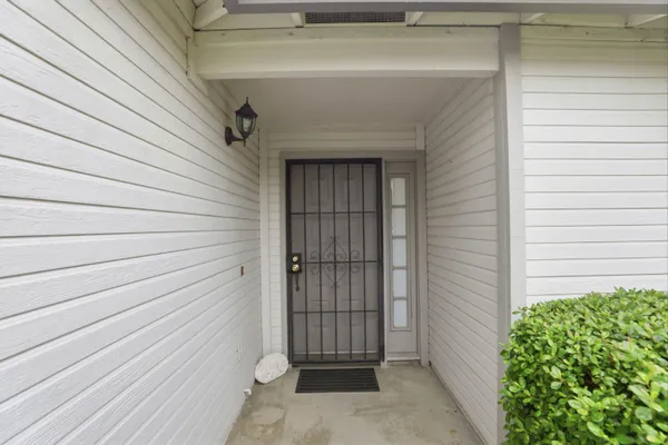 Property Slideshow image 2 of 41 | 7317 sunleaf ln, Sacramento, CA, 95828