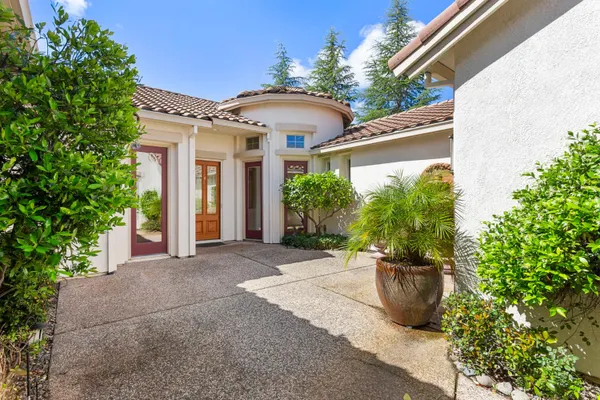 Property Slideshow image 2 of 32 | 1179 stone hearth ln, Lincoln, CA, 95648