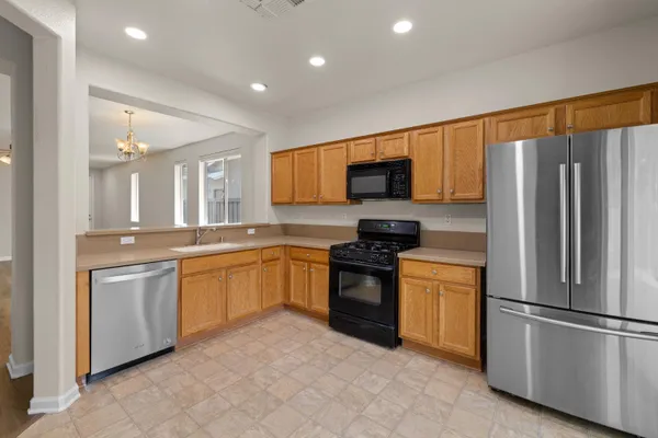 Property Slideshow image 2 of 28 | 1308 tiger lily ln, Lincoln, CA, 95648