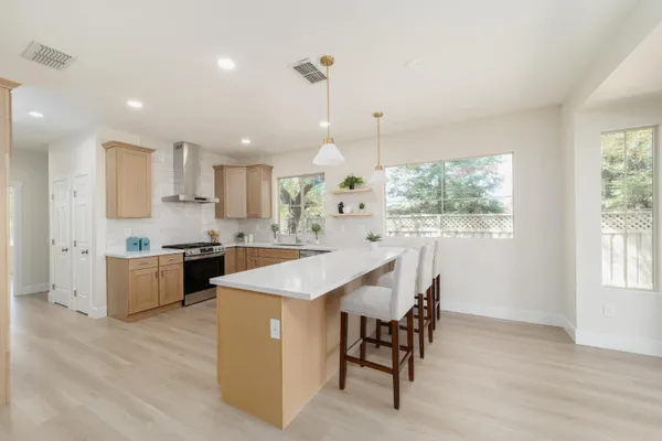 Property Slideshow image 3 of 33 | 1802 winding way, Lincoln, CA, 95648