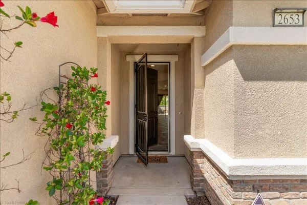 Property Slideshow image 2 of 95 | 2653 steeple run ln, Manteca, CA, 95336