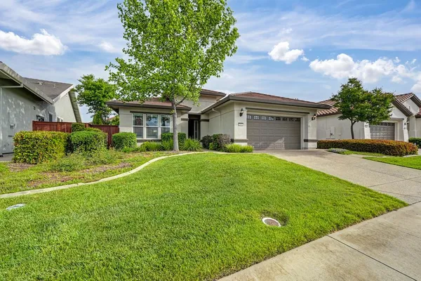 Property Slideshow image 2 of 46 | 2032 brixham dr, Roseville, CA, 95747