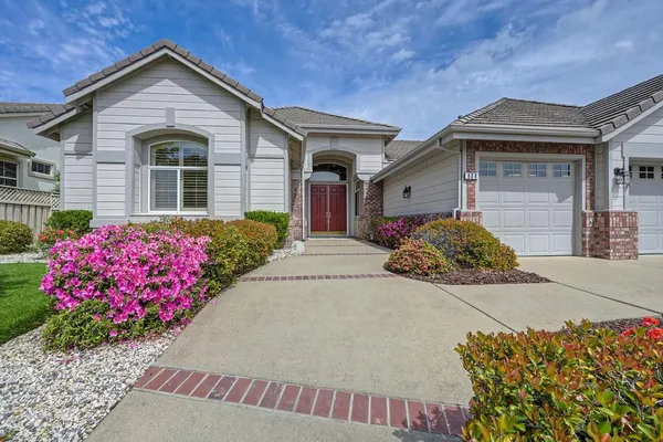 Property Slideshow image 2 of 67 | 808 dragonfly ct, Roseville, CA, 95747