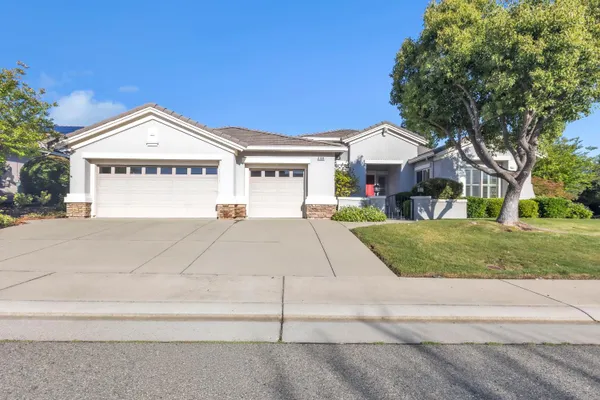 Property Slideshow image 2 of 50 | 1800 prairie view ln, Lincoln, CA, 95648