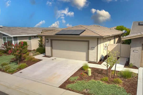 Property Slideshow image 2 of 41 | 4081 afterlight ln, Roseville, CA, 95747