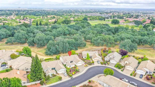 Property Slideshow image 3 of 49 | 7072 stagecoach cir, Roseville, CA, 95747