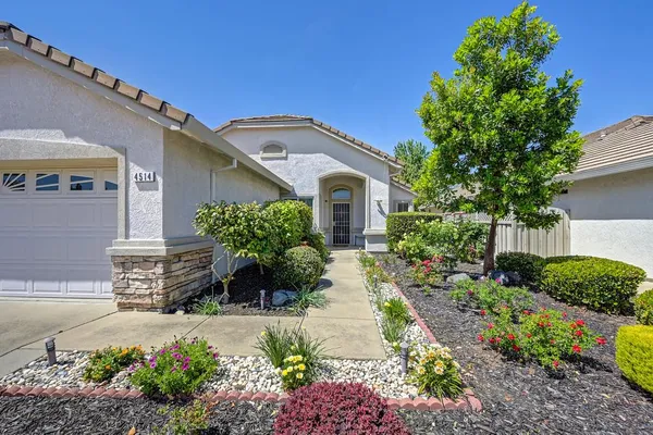 Property Slideshow image 3 of 31 | 4514 wanderlust loop, Roseville, CA, 95747