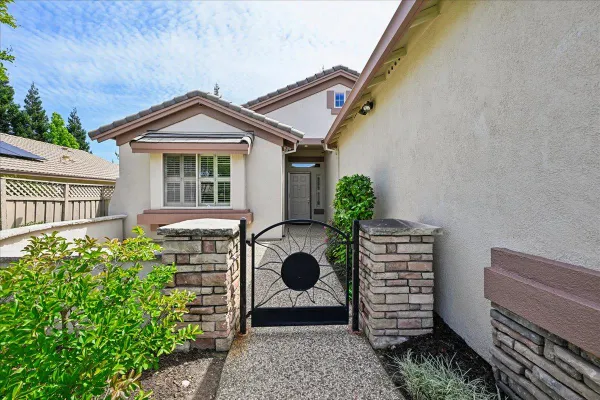 Property Slideshow image 3 of 54 | 1605 gingersnap ln, Lincoln, CA, 95648