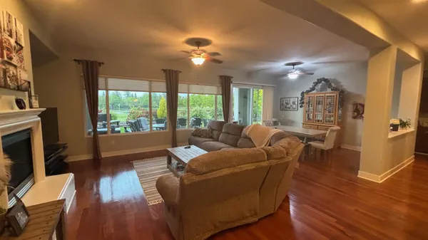 Property Slideshow image 3 of 29 | 1062 longhorn ln, Lincoln, CA, 95648