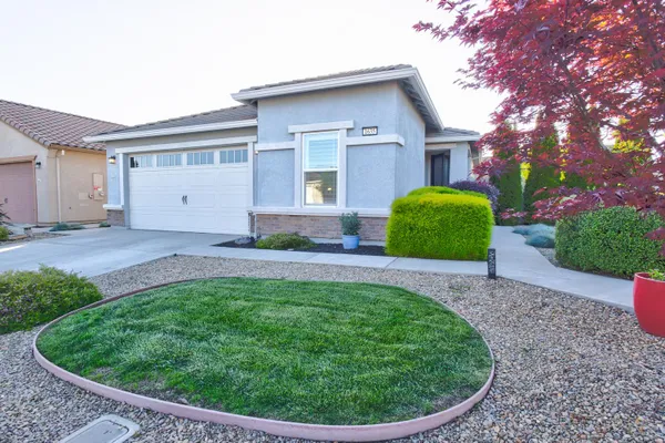 Property Slideshow image 3 of 47 | 1635 arbor brook dr, Manteca, CA, 95336