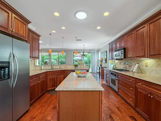 Property Slideshow image 3 of 48 | 297 sawmill ln, Lincoln, CA, 95648