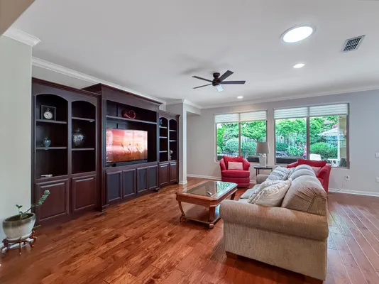 Property Slideshow image 2 of 48 | 297 sawmill ln, Lincoln, CA, 95648