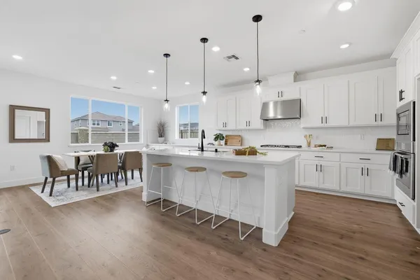 Property Slideshow image 3 of 55 | 10296 evangaline way, Elk Grove, CA, 95757