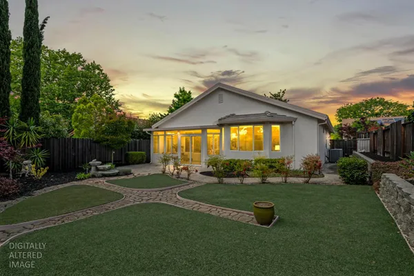 Property Slideshow image 3 of 36 | 2604 coldwater ct, Rocklin, CA, 95765