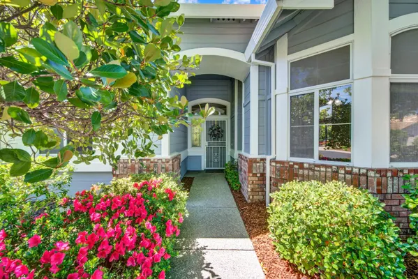 Property Slideshow image 3 of 85 | 7100 kingbird ln, Roseville, CA, 95747