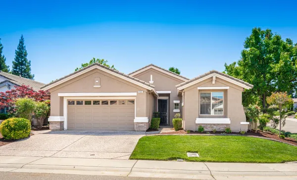 Property Slideshow image 3 of 55 | 1631 andover ln, Lincoln, CA, 95648
